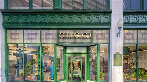 gucci stores in illinois|gucci downtown chicago.